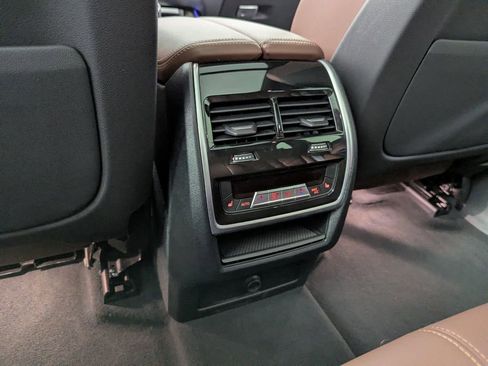 Used 2023 BMW X5 xDrive40i w/ Premium Package image 47