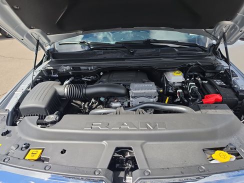 New 2026 RAM 1500 Big Horn AWD/4WD image 36