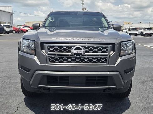 Certified 2024 Nissan Frontier SV w/ Technology Package AWD/4WD image 8
