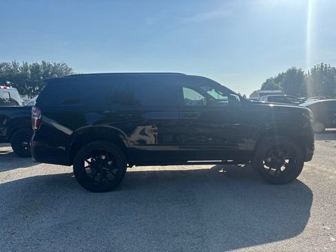 Used 2023 Chevrolet Tahoe Premier w/ Advanced Technology Package AWD/4WD image 4