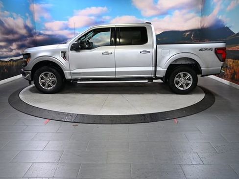 Used 2024 Ford F150 XLT w/ Mobile Office Package image 4