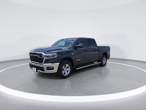 New 2026 RAM 1500 4x4 Crew Cab image 3