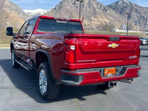 Used 2022 Chevrolet Silverado 3500 High Country w/ Z71 Off-Road Package AWD/4WD image 13