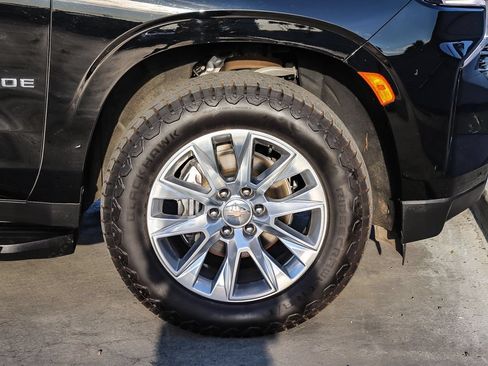 Used 2024 Chevrolet Tahoe Premier AWD/4WD image 11