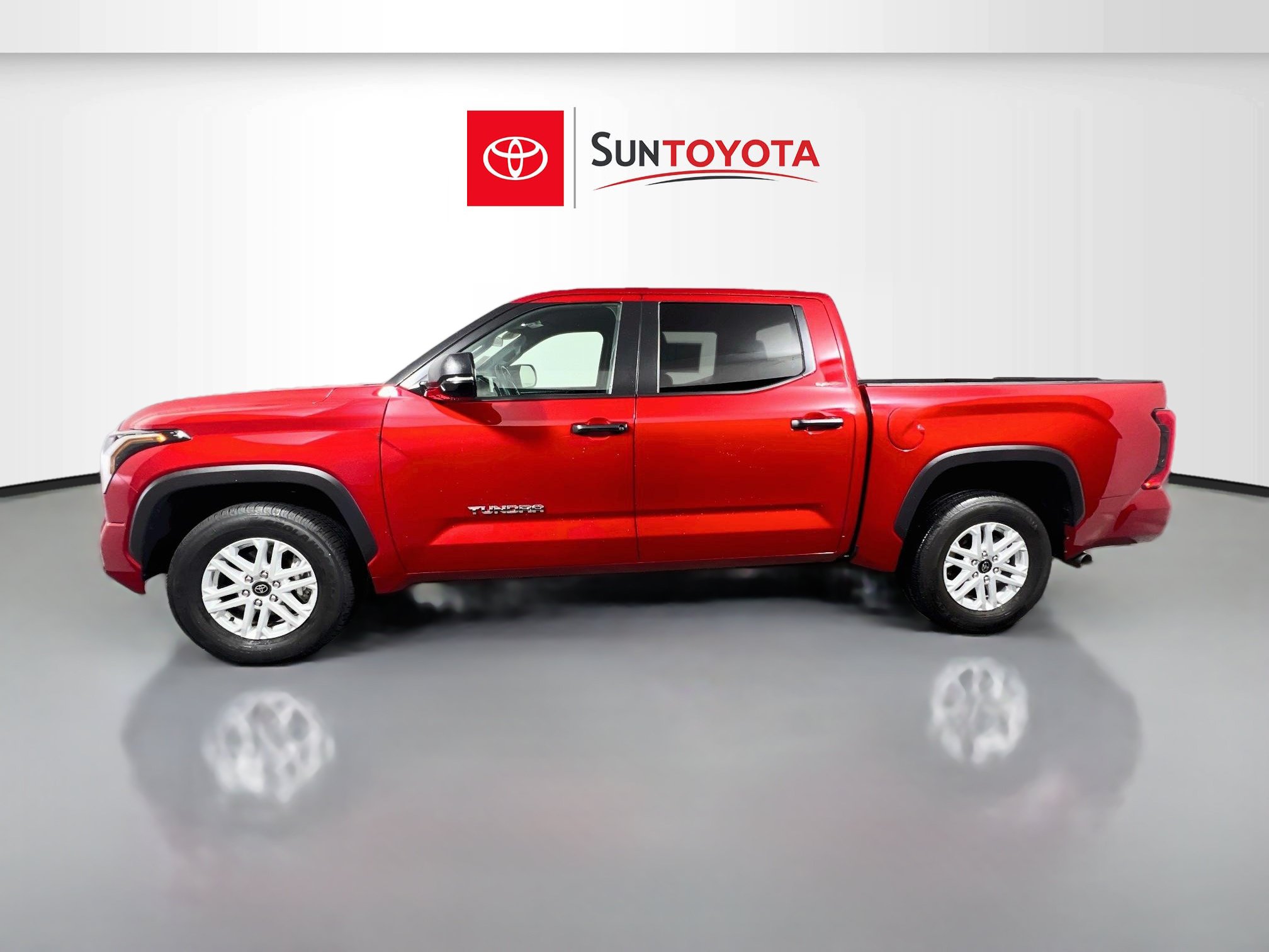 Used 2026 Toyota Tundra SR5 w/ SR5 Convenience Package RWD image 7