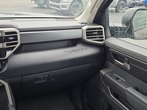 Used 2023 Toyota Tundra SR5 w/ SR5 Convenience Package AWD/4WD image 16