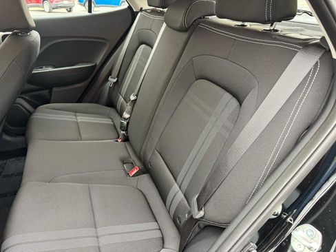 Used 2024 Hyundai Venue SEL image 10