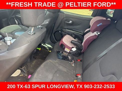 Used 2018 Jeep Renegade Altitude w/ Safety & Security Group image 21