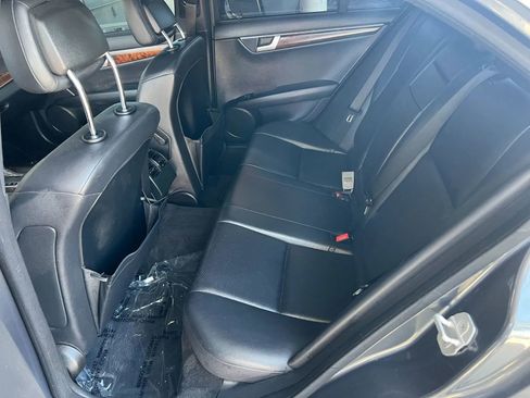 Used 2013 Mercedes-Benz C 250 Sedan w/ Multimedia Pkg image 10