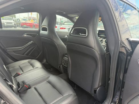 Used 2015 Mercedes-Benz CLA 250 image 11