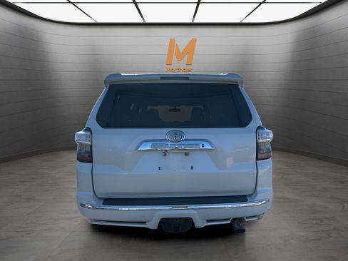 Used 2016 Toyota 4Runner Limited image 4