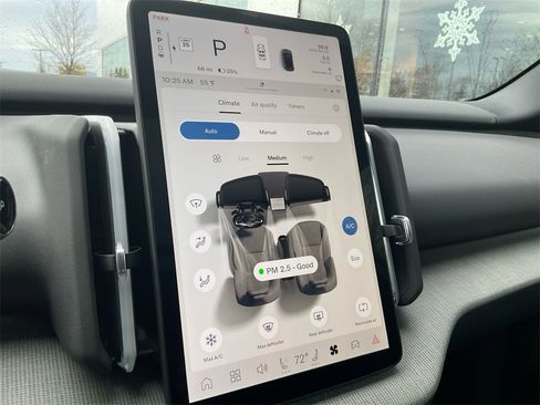 New 2026 Volvo EX30 Cross Country Ultra image 21