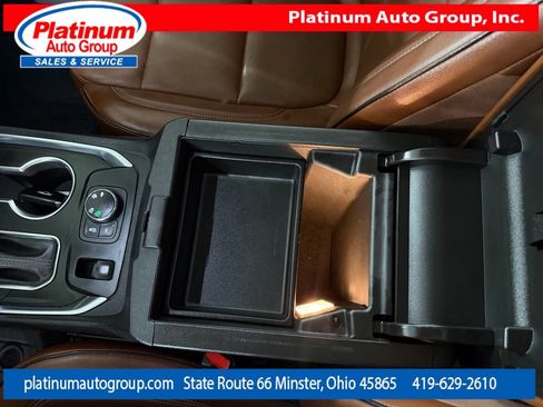 Used 2019 Chevrolet Traverse High Country w/ LPO, Floor Liner Package AWD/4WD image 25