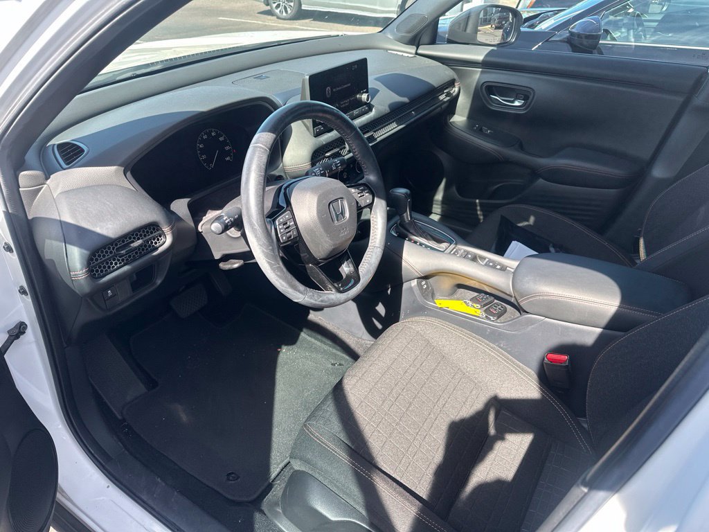 Used 2024 Honda HR-V Sport image 9