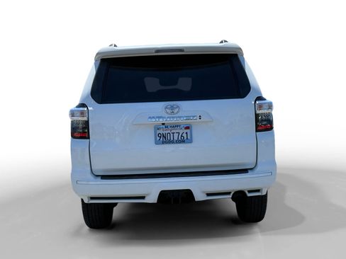 Used 2022 Toyota 4Runner TRD Sport w/ Technology Package RWD image 4