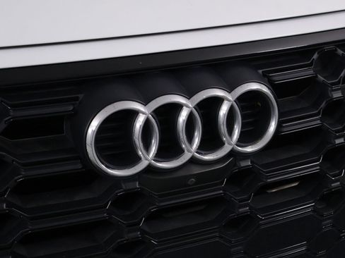 Used 2021 Audi SQ5 Prestige w/ Prestige Package AWD/4WD image 27