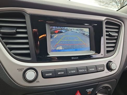 Used 2022 Hyundai Accent SE image 21