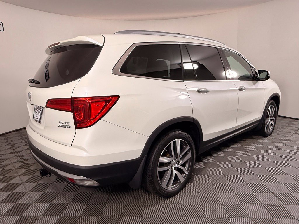 Used 2018 Honda Pilot Elite image 6