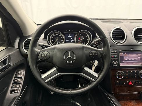 Used 2012 Mercedes-Benz GL 450 4MATIC image 10