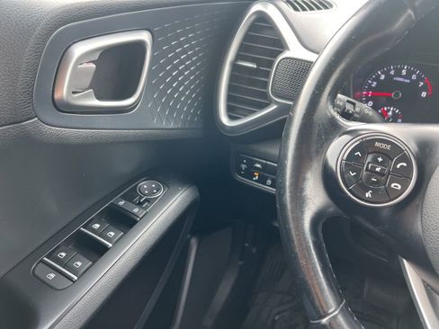 Used 2021 Kia Soul GT-Line image 18