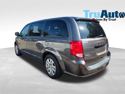 Used 2017 Dodge Grand Caravan SE w/ Power Window Group FWD image 3