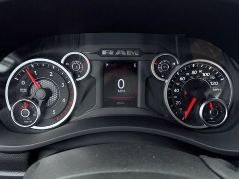 New 2026 RAM 2500 Big Horn AWD/4WD image 28