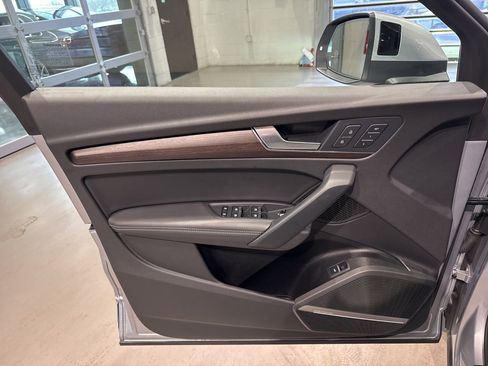 Used 2024 Audi Q5 2.0T Premium Plus image 15