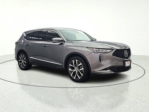 Used 2023 Acura MDX SH-AWD w/ Technology Package image 9