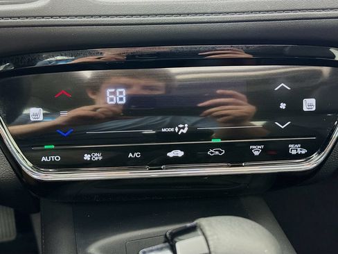 Used 2018 Honda HR-V EX-L image 17