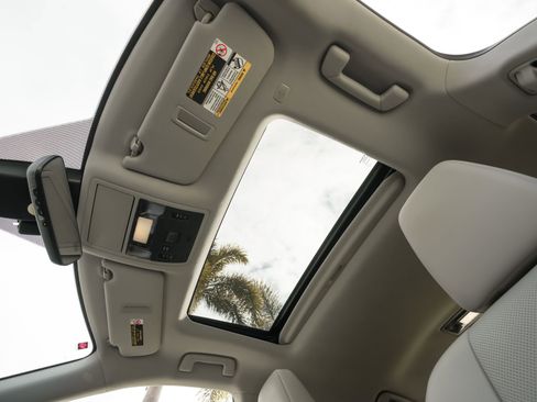 Used 2020 Lexus RX 350 AWD w/ Premium Package image 21