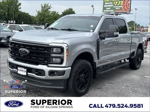 Used 2023 Ford F250 XLT w/ Black Appearance Package AWD/4WD image 11