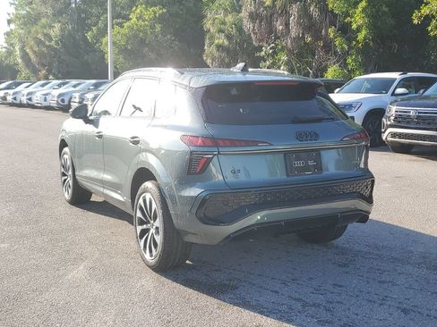 New 2026 Audi Q3 quattro 2.0T AWD/4WD image 7