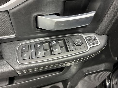 Certified 2024 RAM 2500 Big Horn w/ Safety Group AWD/4WD image 17
