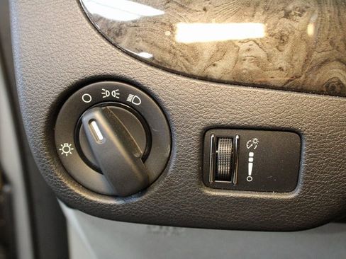 Used 2017 Dodge Grand Caravan SE w/ Power Window Group image 19