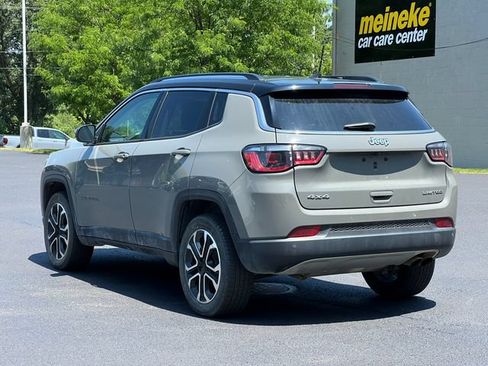 Used 2022 Jeep Compass Limited AWD/4WD image 12
