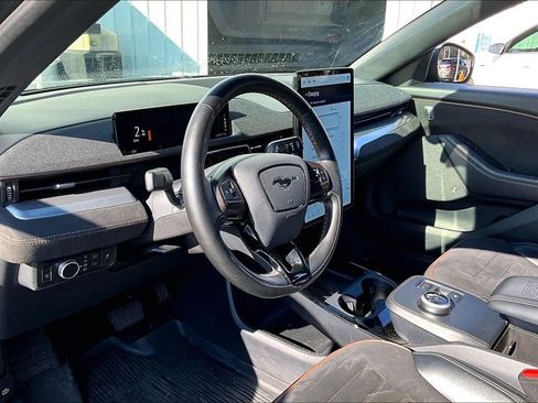 Used 2022 Ford Mustang Mach-E GT image 15