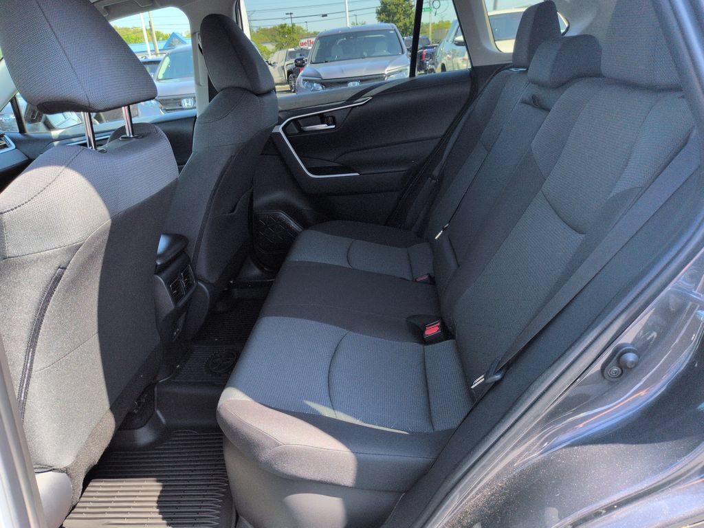 Certified 2025 Toyota RAV4 XLE w/ Convenience Package AWD/4WD image 25