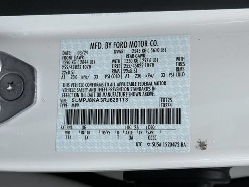 Certified 2024 Lincoln Nautilus Reserve w/ Equipment Group 202A AWD/4WD image 27