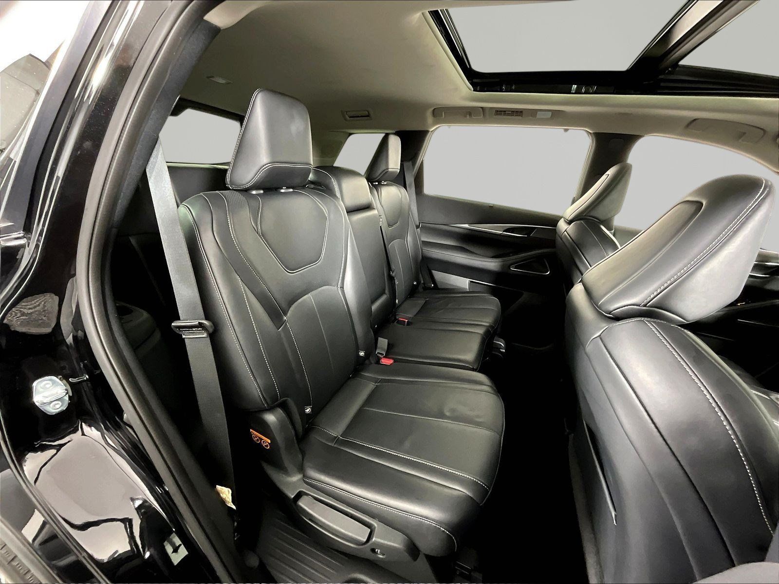 Used 2025 INFINITI QX60 Luxe w/ Vision Package AWD/4WD image 24