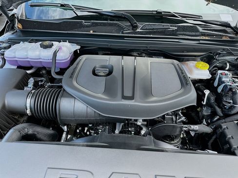 New 2025 RAM 1500 Big Horn image 34