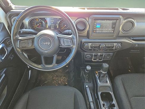 Used 2021 Jeep Wrangler Unlimited Sport image 12