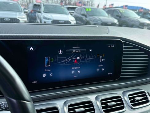 Used 2024 Mercedes-Benz GLE 450e 4MATIC image 29