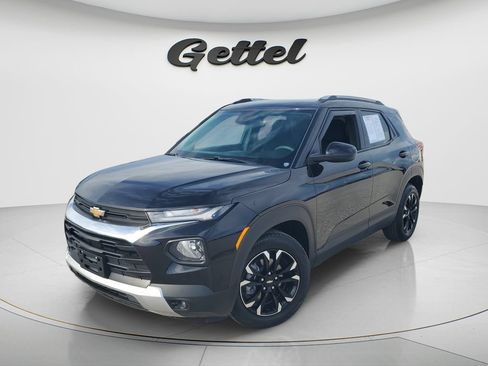 Used 2023 Chevrolet TrailBlazer LT FWD image 1