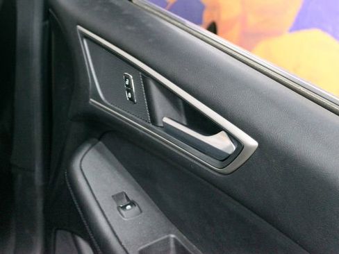 Used 2023 Ford Edge SEL AWD/4WD image 11