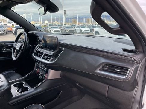 Used 2021 GMC Yukon XL SLT image 20