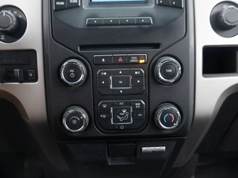 Used 2014 Ford F150 XLT w/ Equipment Group 302A Luxury AWD/4WD image 37