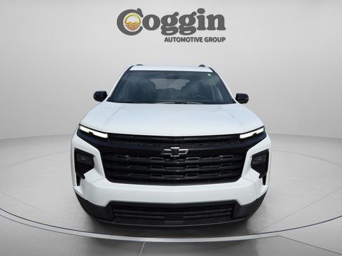 New 2026 Chevrolet Traverse LT w/ Midnight/Sport Edition FWD image 8