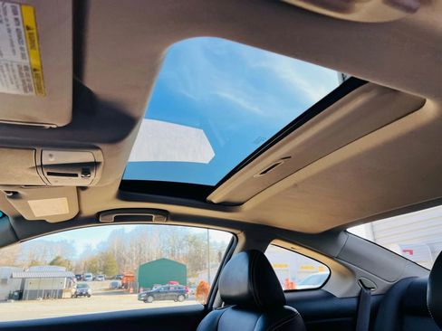 Used 2008 INFINITI G37 Sport w/ Premium Pkg image 30