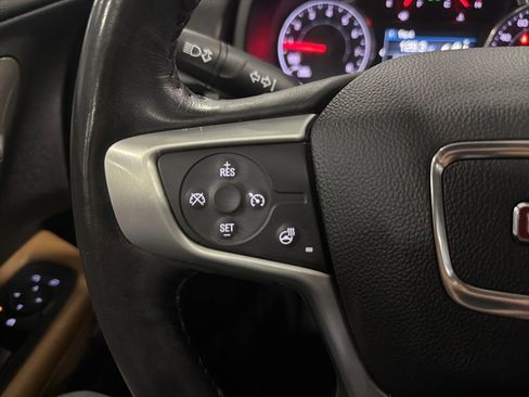 Used 2018 GMC Terrain SLT w/ Preferred Package image 25