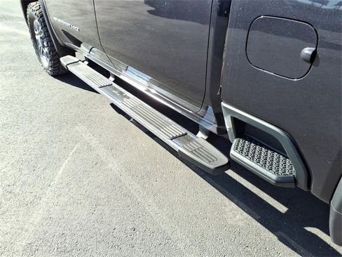 Used 2025 GMC Sierra 2500 SLE w/ SLE Value Package; image 14